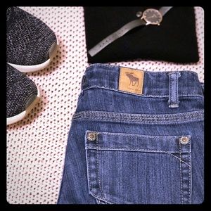 Abercrombie & Fitch - women’s - jean shorts